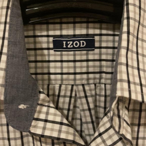 Men’s Izod button down long sleeve dress shirt - Picture 2 of 7